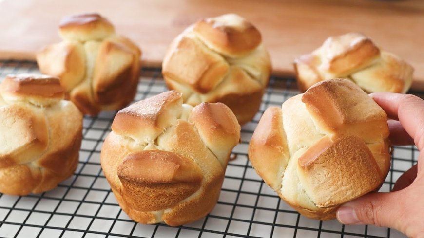 Cream Cheese Pull Apart Bread