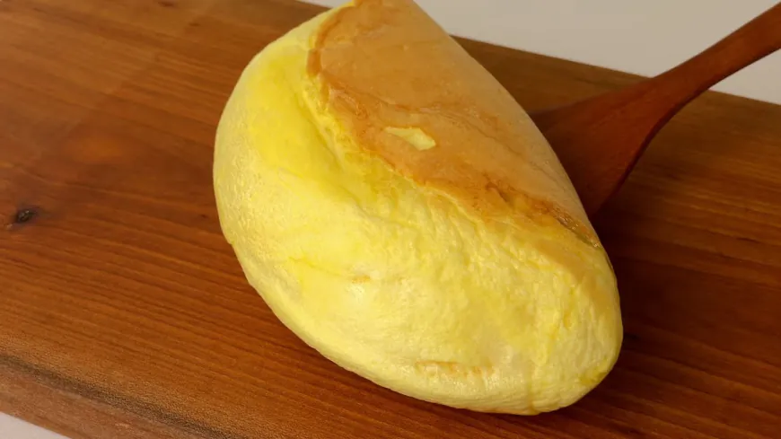 Fluffy Egg Omelet