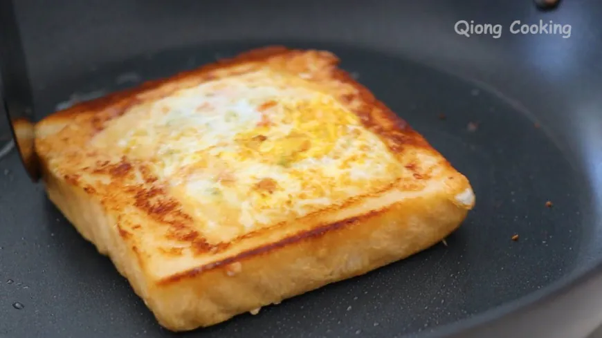 Stuffed Breakfast Bread Sandwich