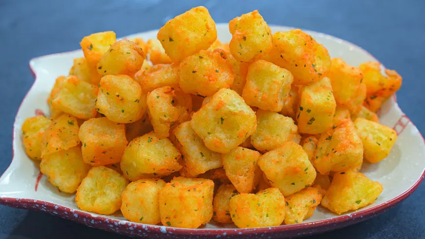 Crispy Seasoned Potato Cubes