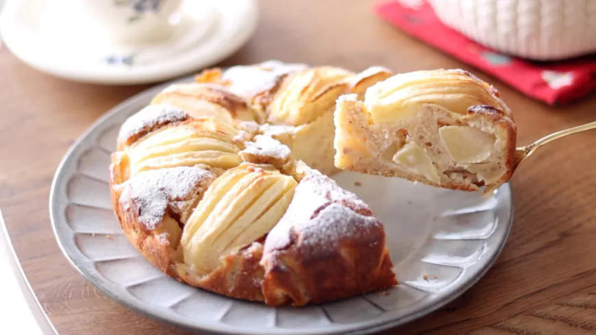 Gluten Free Apple Cake