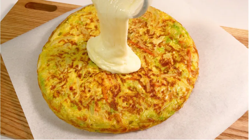 Cabbage And Cheese Omelette
