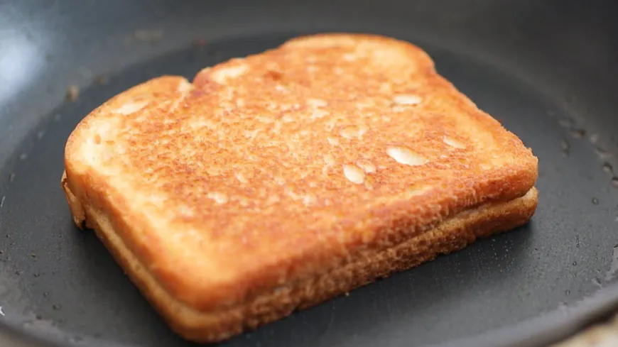 Nutella Cheese Toastie