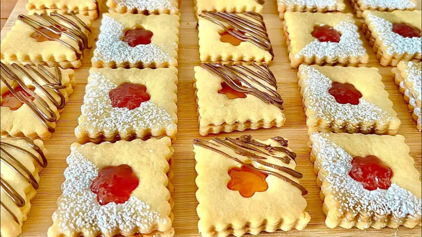Linzer Cookies