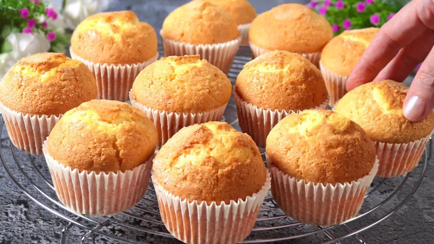 Lemon Vanilla Muffins
