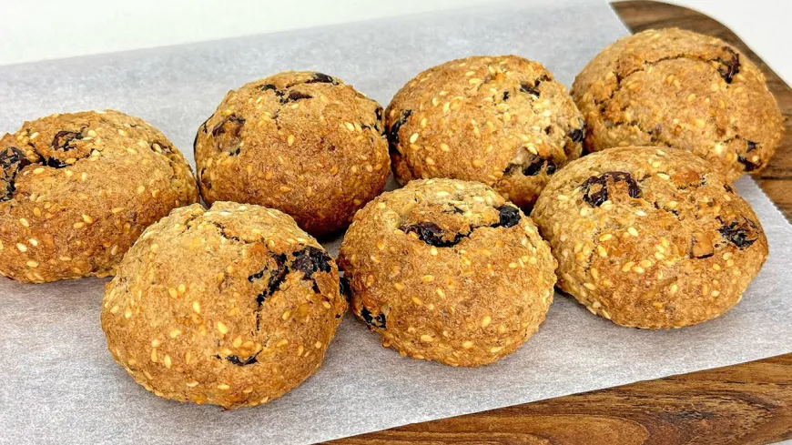 Sesame Oat Bakes