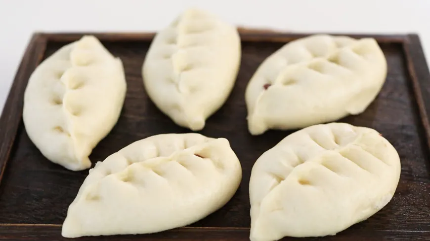 Red Bean Baozi Recipe