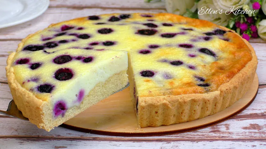 Blueberry Sour Cream Tart Recipe