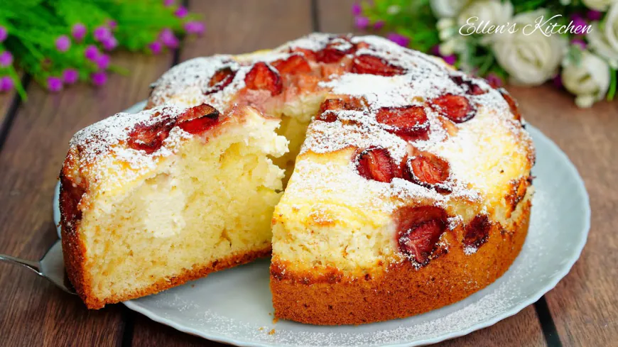 Cottage Cheese and Berry Cake