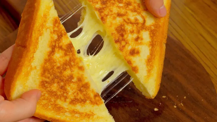 Loaded Cheesy Sandwich Recipe