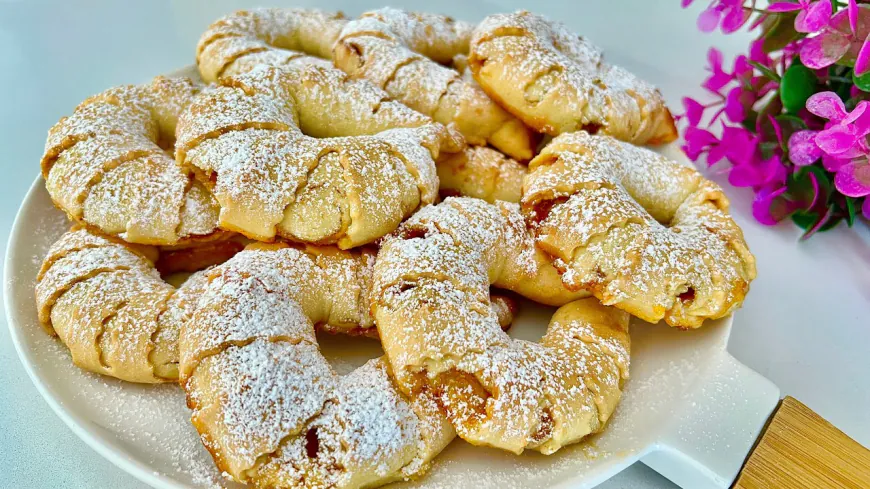 Jam Filled Crescent Cookies Recipe