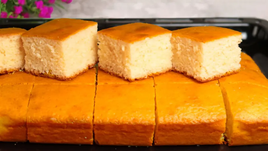 Homemade Lemon Yogurt Cake Recipe
