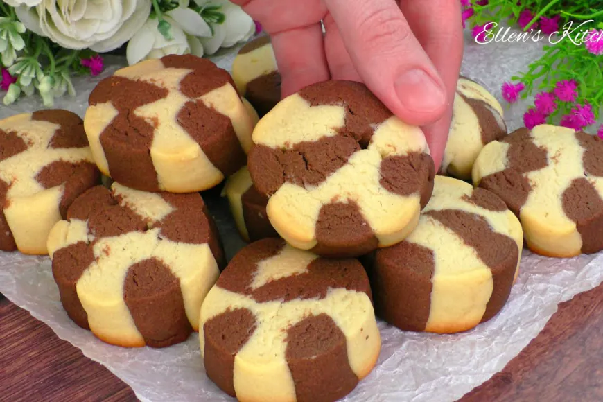 Vanilla Sugar Biscuits with Cocoa Swirls