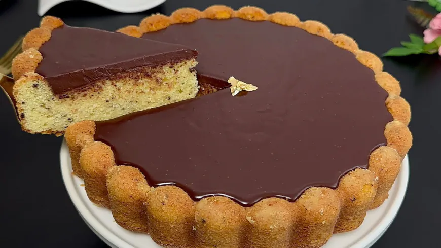 Chocolate Almond Cake with Ganache Recipe