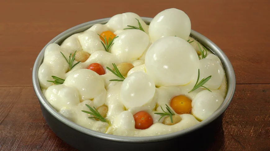 Bubble Focaccia with Garlic and Herbs Recipe