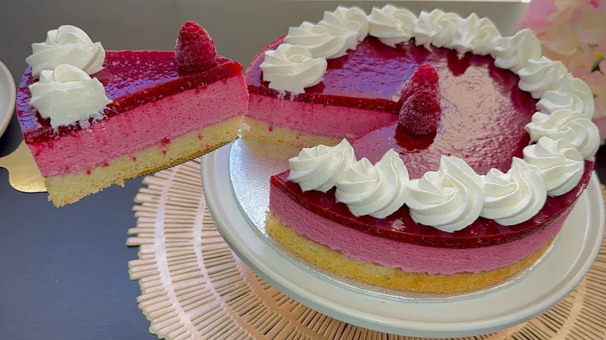 Yummy Raspberry Mousse Cake Recipe