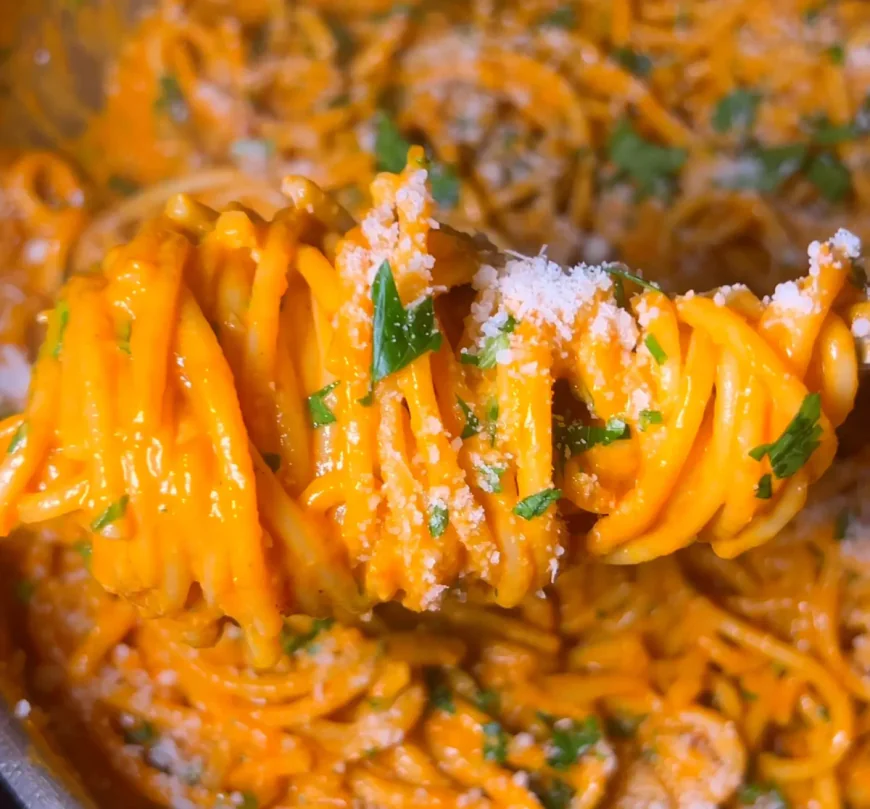 Creamy Vegan Roasted Vegetable Pasta