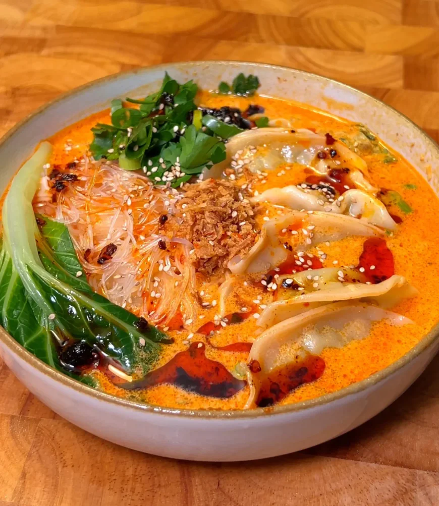 Spicy Curry Noodle Soup with Dumplings
