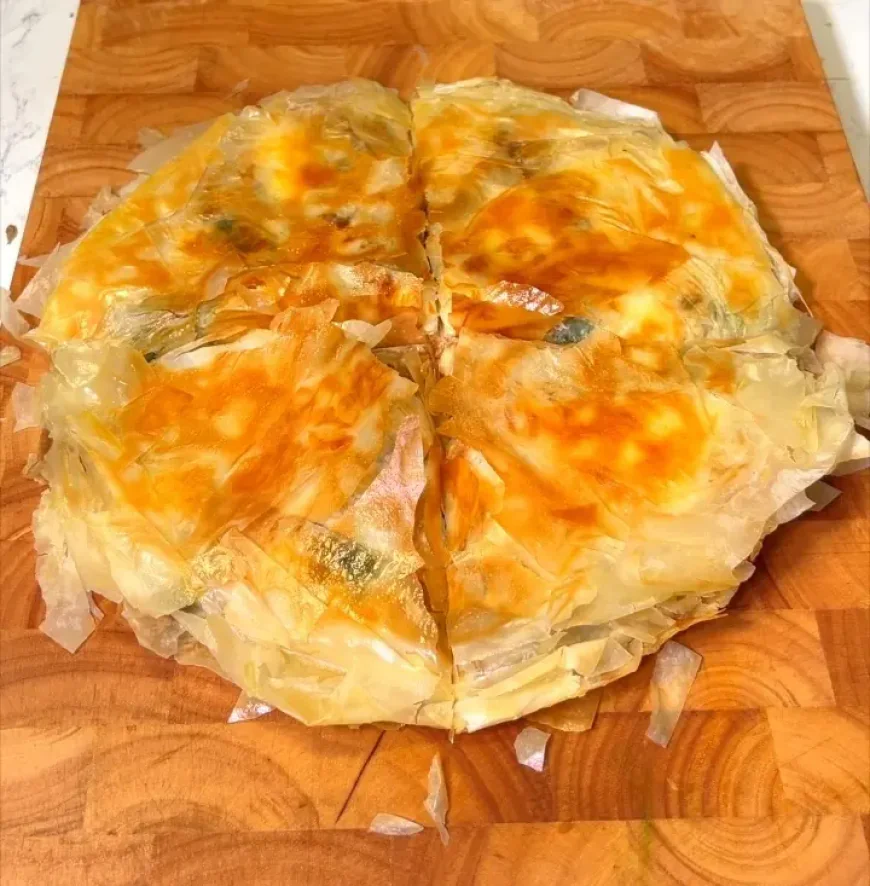 Savory Phyllo Skillet Pie with Spinach, Mushrooms & Sun-Dried Tomatoes